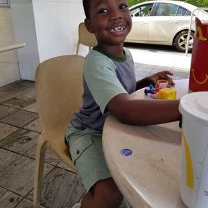 Meet your Posher, Corls